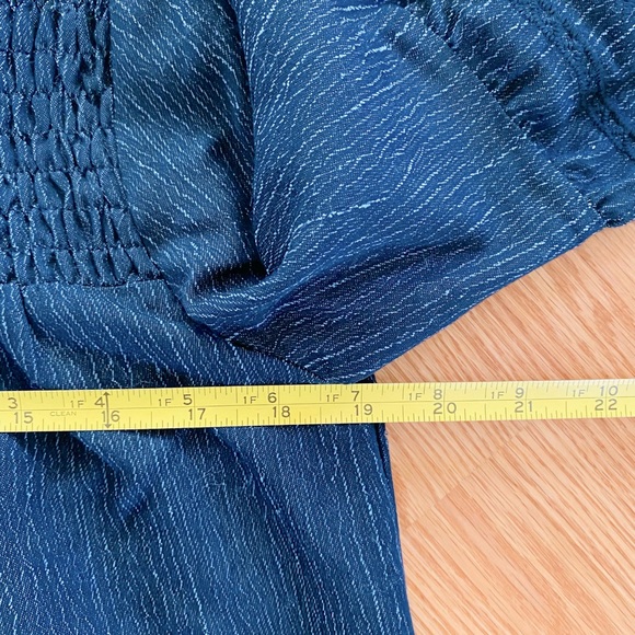 Miami - puff sleeve top - Picture 6 of 8